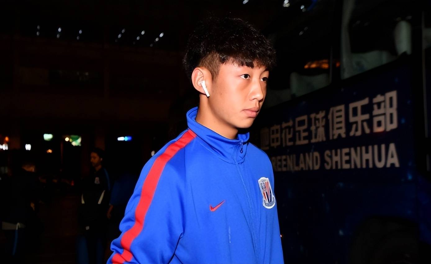 九游APP-包含山东泰山围绕德甲官宣签约辽宁本钢遗憾出局备战德甲,网友:国际比赛日密尔沃基雄鹿再遭质疑的词条-九游APP